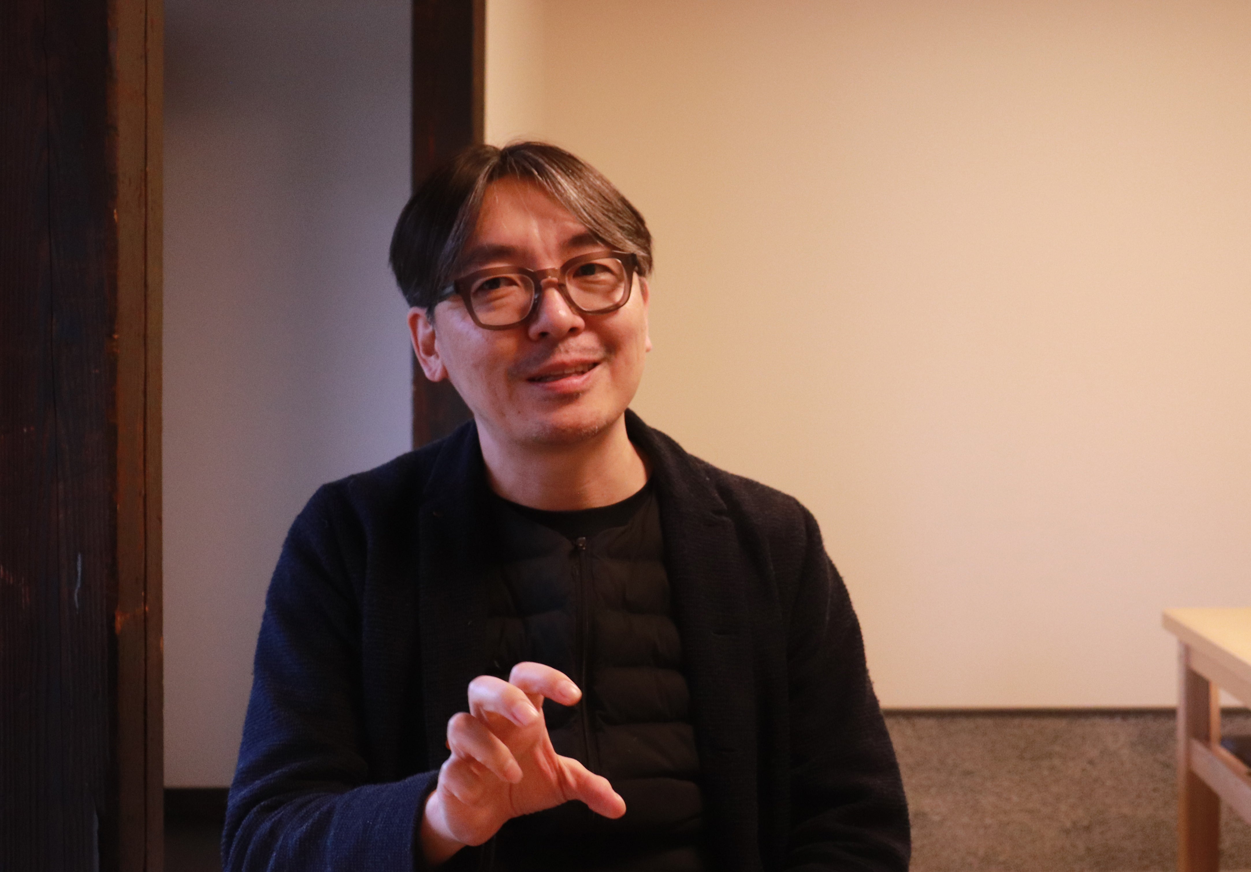 バンド活動、花、うーめん。5代目新社長・高橋巧に聞く【前編】